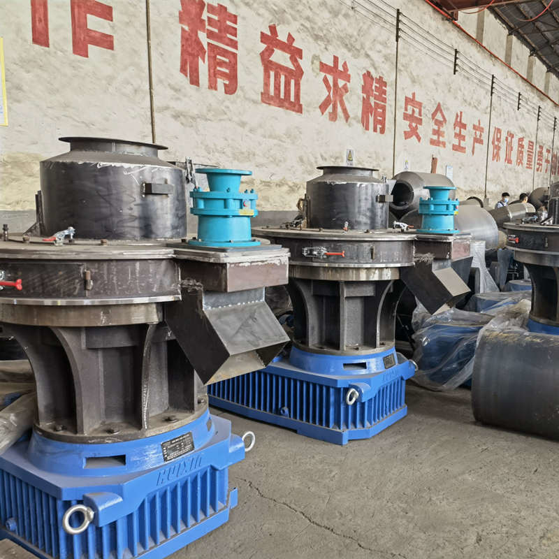 132KW Vertical Ring Die Wood Pellet Mill Machine 2t/h production capacity