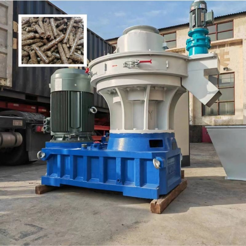 1 ~ 3t / H حلقة يموت الكتلة الحيوية الوقود الخشب بيليه مطحنة مع الكريات 8mm للتدفئة المنزلية
