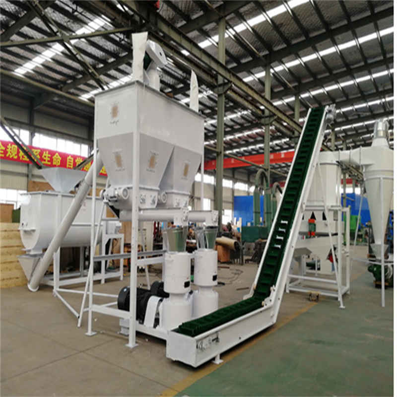 خط إنتاج SGS للكريات الغذائية الحيوانات 500-1000kg/H 17*5*5.5m