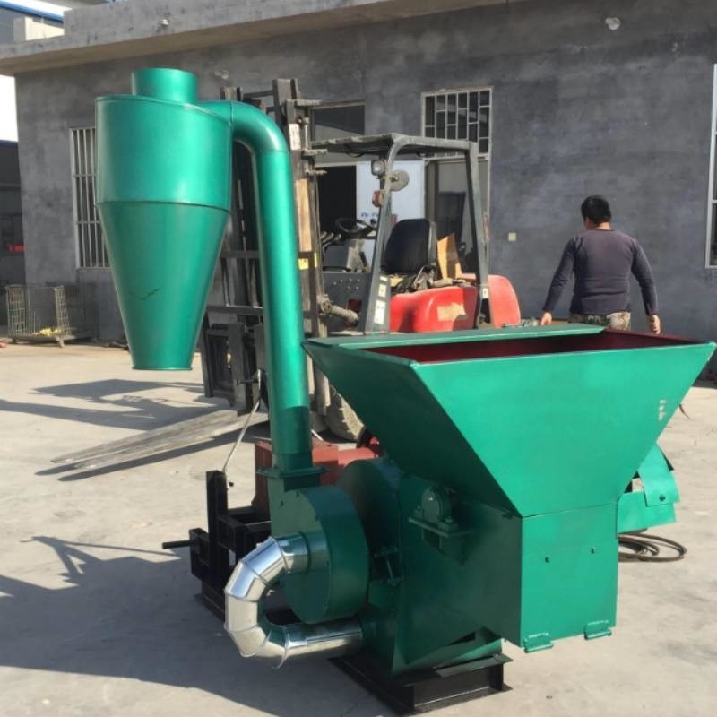 0.9-2t/H المخرج طاحونة كسارة آلة 22kw طراز مخصص لون حطام الخشب