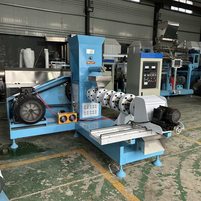 500-1000kg طاحونة طعام الكلاب الحيوانات الأليفة مع 5.5-132kw الطاقة لإنتاج طعام الحيوانات الأليفة