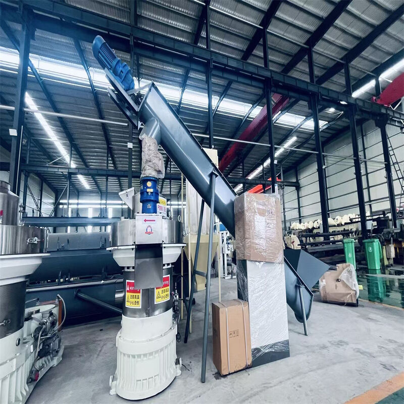 عالية الجودة سبيكة الصلب حلقة الموت الخشب الكريات آلة مع التشحيم التلقائي وتحويل المروحة فعالة