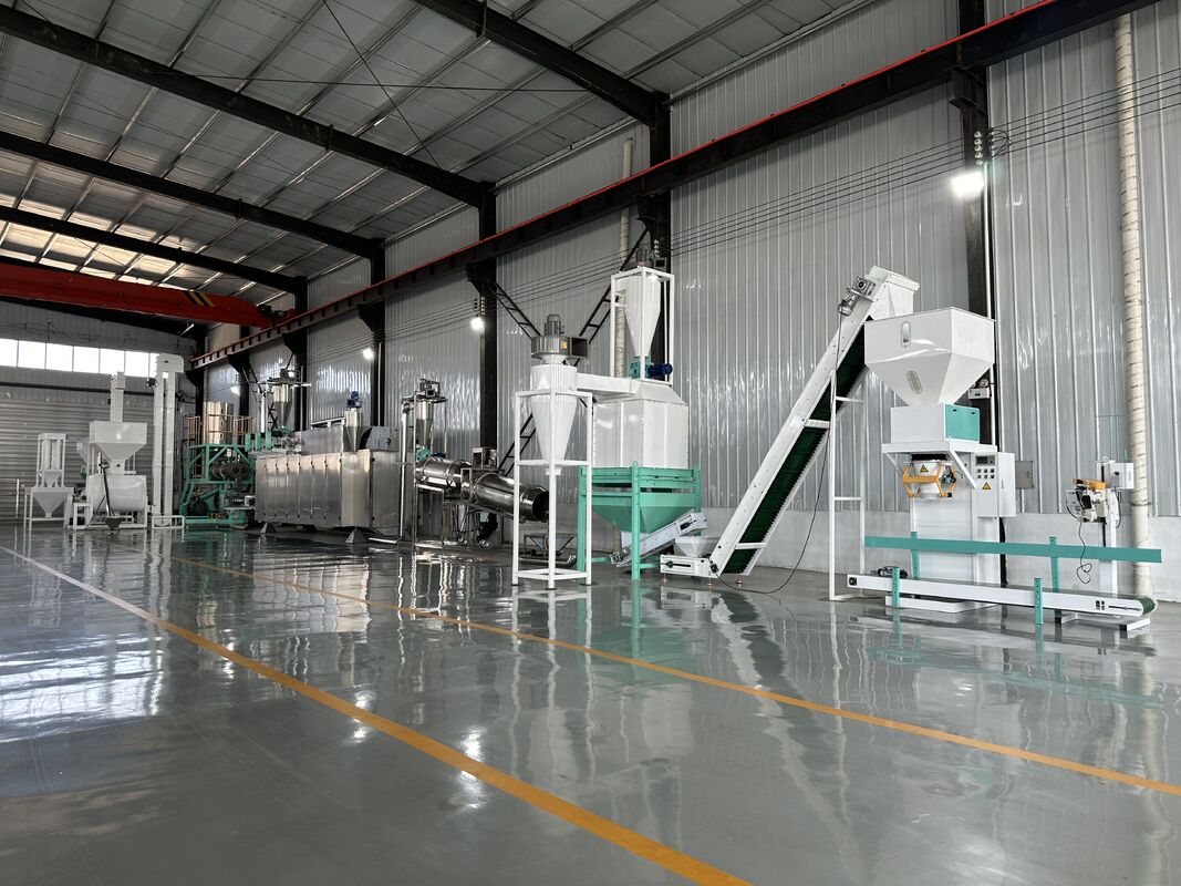 500–1000 kg/h Capacity Floating Fish Feed Production Line with Low Energy Consumption and Semi-Automatic or Fully Automatic Operation
