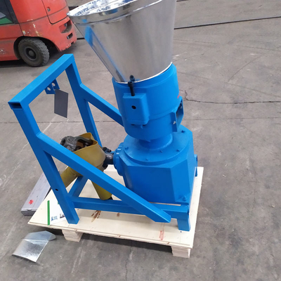 15hp PTO مدفوعة بيليه مطحنة محرك الديزل آلة تغذية بيليه الحيوان 2-6mm